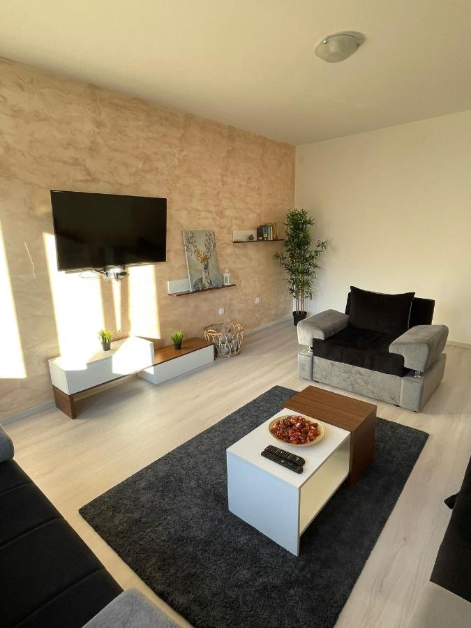 Apartment 51 - Bright, Spacious, Lux 1 Bedroom In The City Center - Stari Grad Belgrad Exterior foto